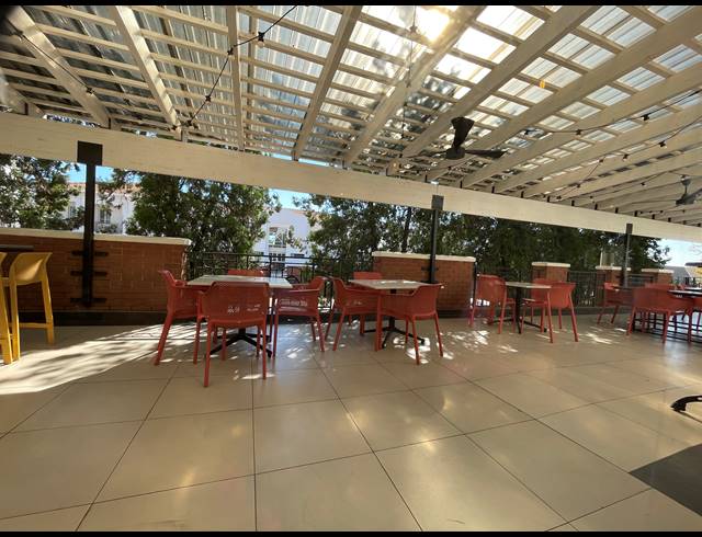 2,213.50M² OFFICE TO LET IN BRYANSTON